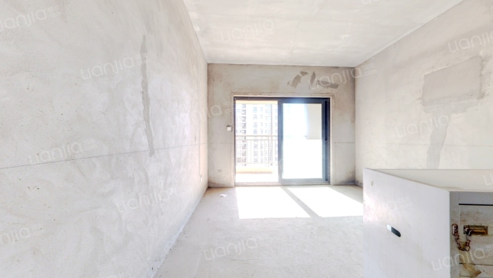 领城蔚然里北苑二手房实景图