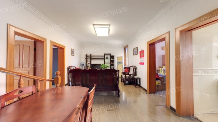 新佳园二手房实景图