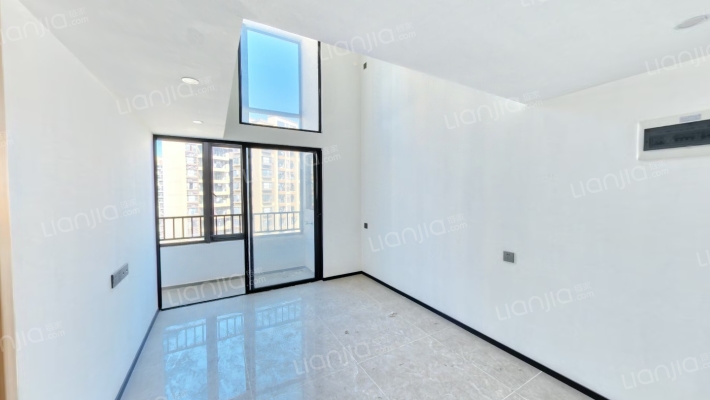 和昌·众筑 中央松湖二手房实景图