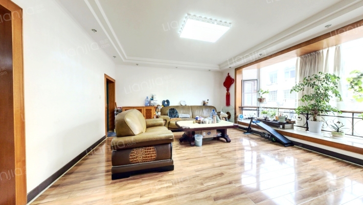 蔷薇苑二手房实景图