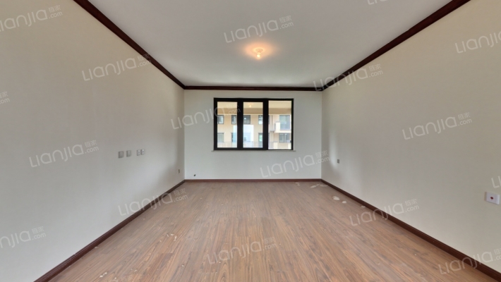 科罗蒂二手房实景图