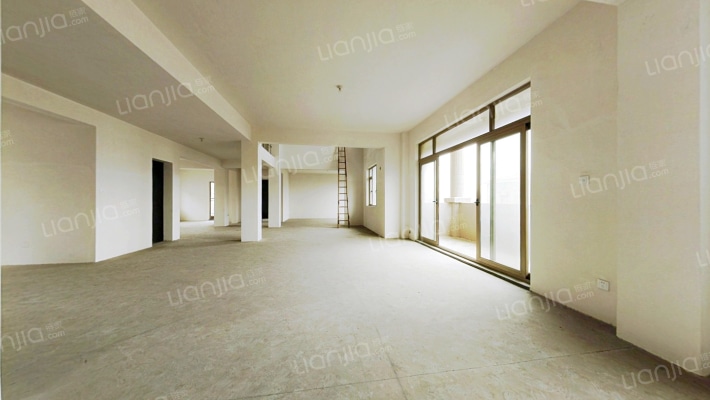 中联皇冠二手房实景图