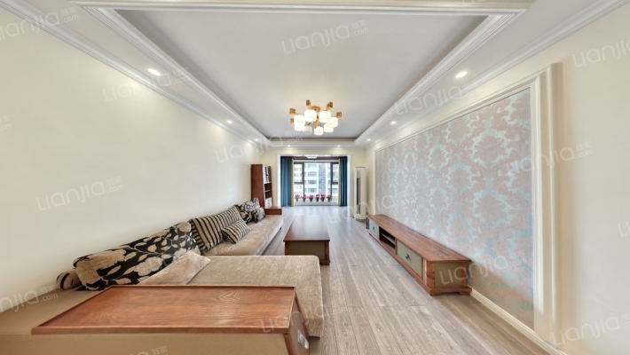 中洲锦城湖岸二手房实景图