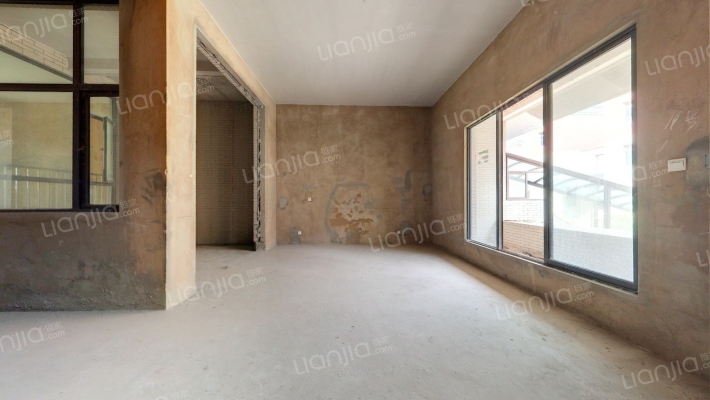 云岭盛世佳园二手房实景图