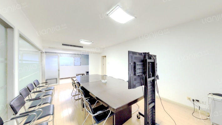 标志商务楼二手房实景图