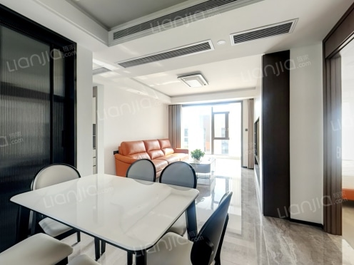 整租·新城光启花苑 4室1厅 南