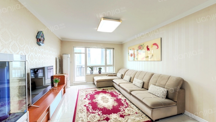 丽湾国际二手房实景图