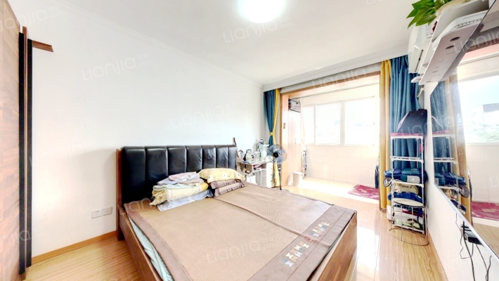 北极山村二手房实景图