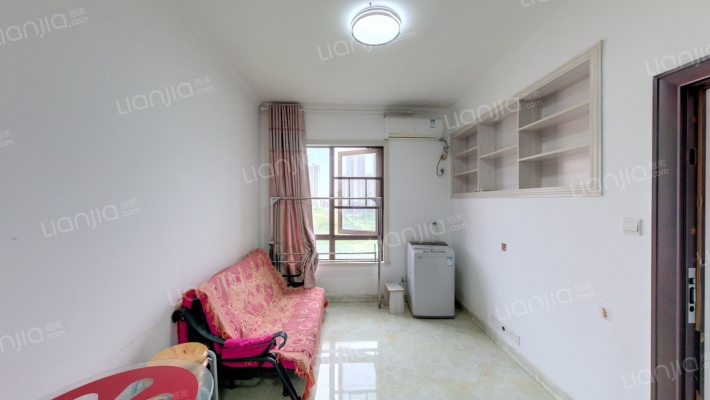 新力帝泊湾二手房实景图