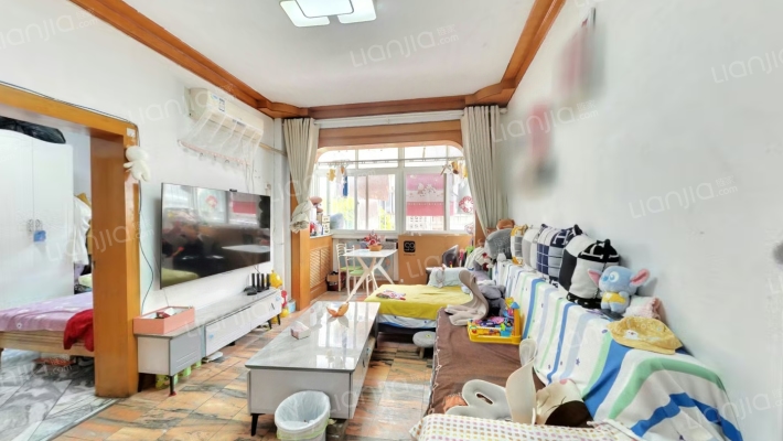 桐柏路228号二手房实景图