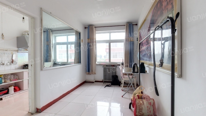 南钢厂家属院二手房实景图