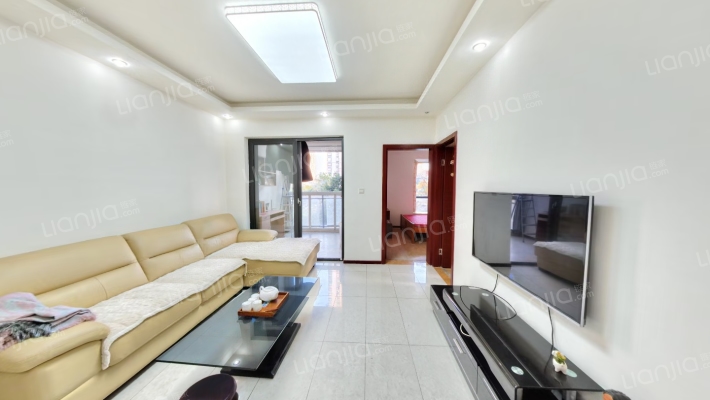 沛鑫四季香山小区二手房实景图