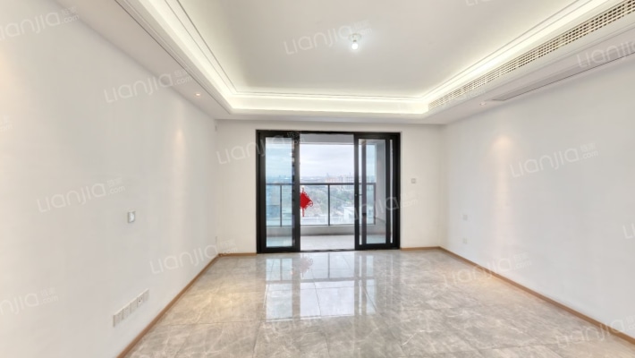 世茂中南璀璨云堤二手房实景图