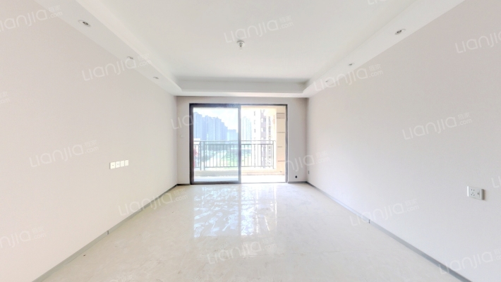 凤凰城凤和苑二手房实景图