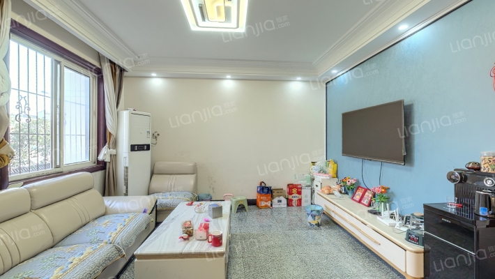 萬和花園二手房实景图