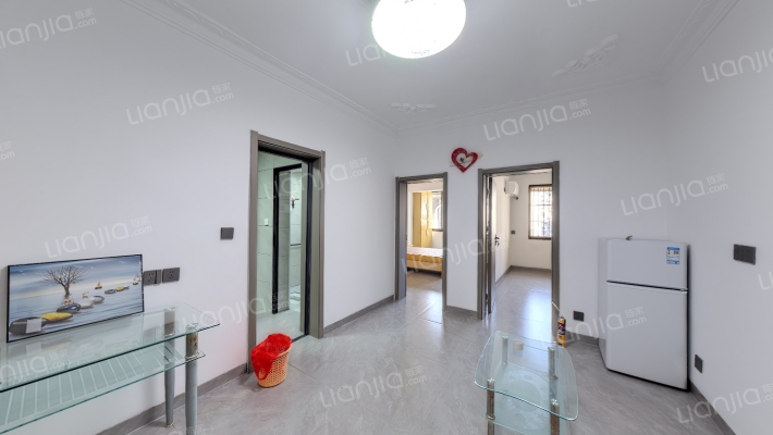 校厂北小区二手房实景图