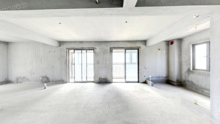 恒荣广场二手房实景图