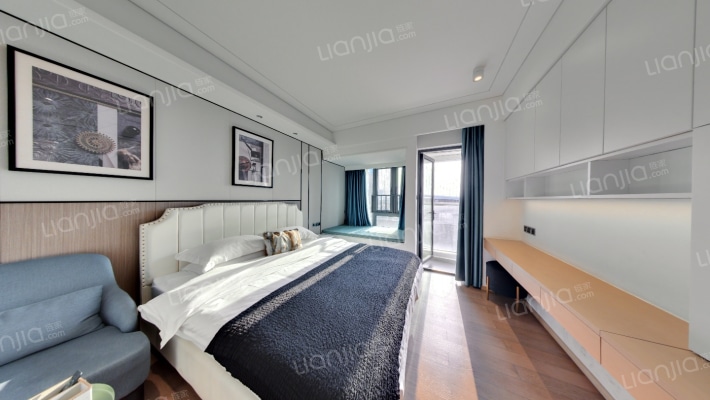 会展湾·中港广场二手房实景图