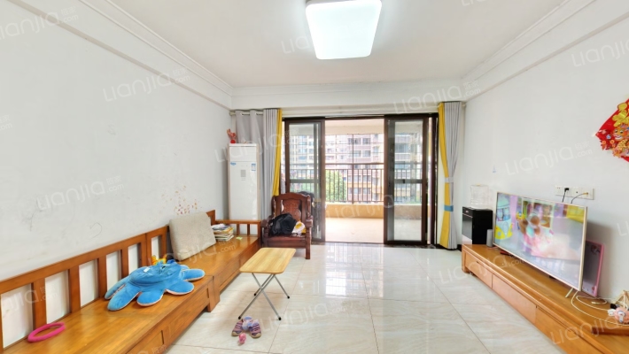 盛天西城二手房实景图