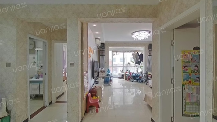 凤冠华府二手房实景图