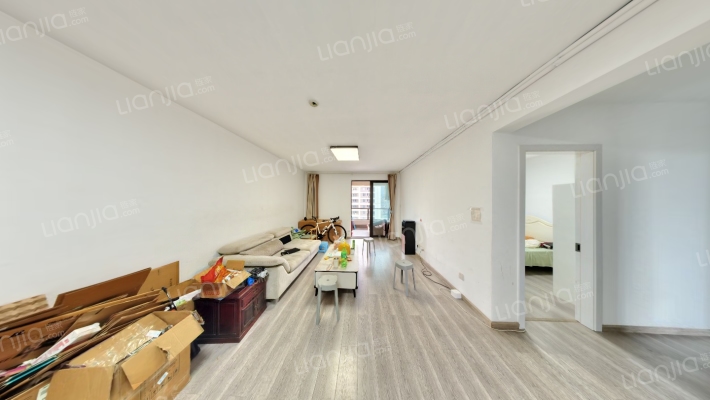 亭山万和府二手房实景图