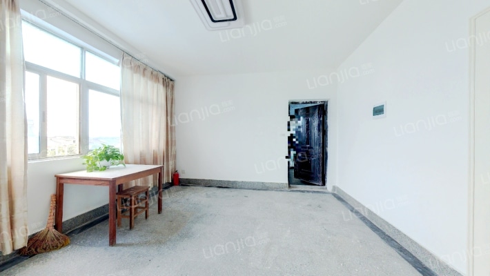 萃隆新村二手房实景图