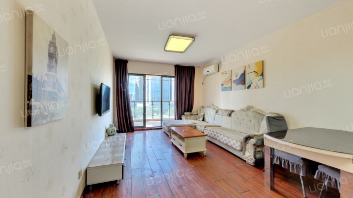 寰宇天下C区二手房实景图