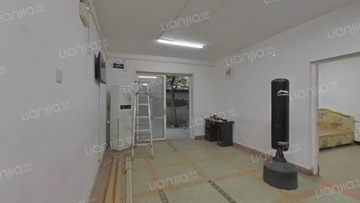 矿工中段南79号院二手房实景图