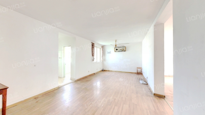 泾水公寓西区二手房实景图