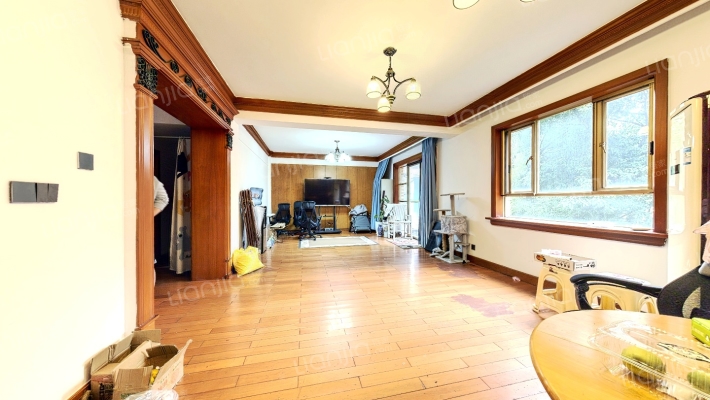 银都花园慧苑二期二手房实景图