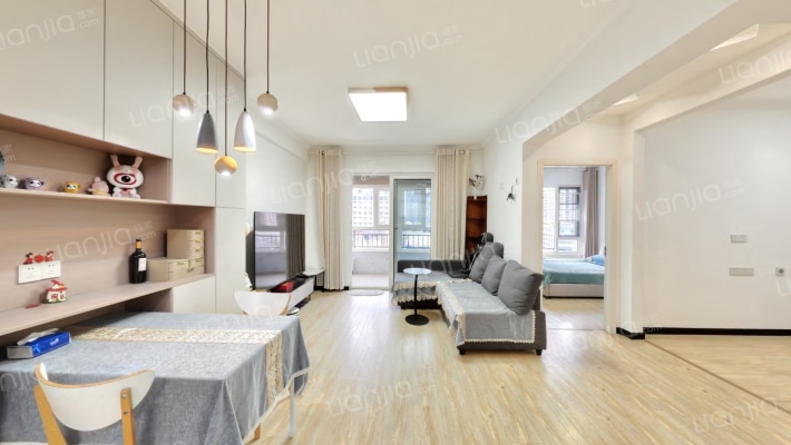 顶琇国际城二手房实景图