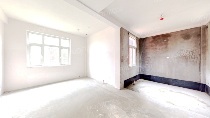 凤鸣山庄二手房实景图