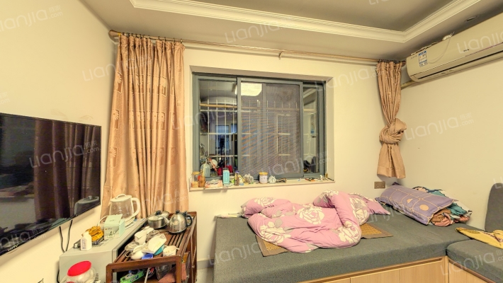 胪雷新城三区二手房实景图