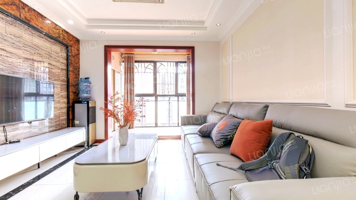 阳光高地二手房实景图