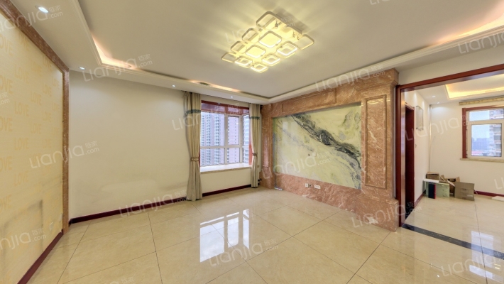 宏达圣水湖畔二手房实景图