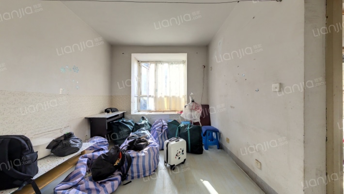 荆竹小区8号院二手房实景图