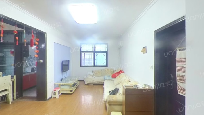 康达彩虹小区二手房实景图