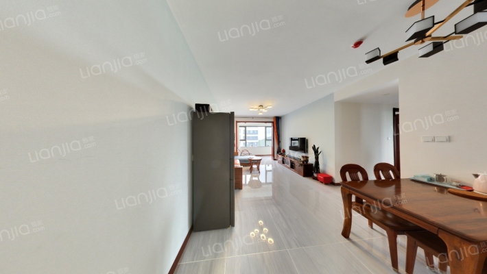 海信花街小镇一期二期二手房实景图