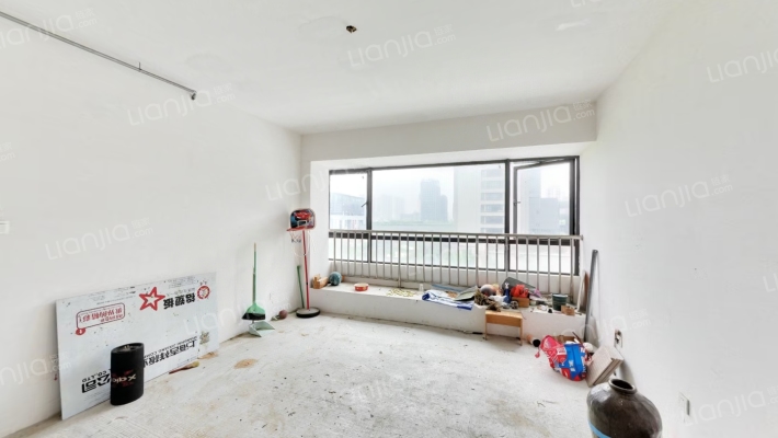 锦延家园二手房实景图