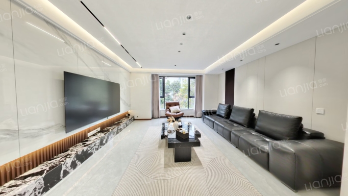 东方新城一期二手房实景图