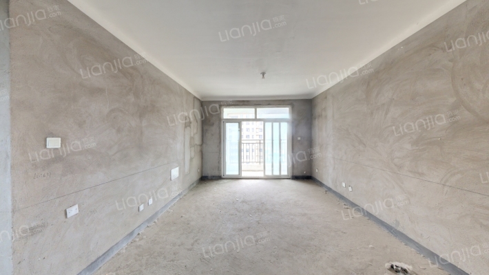 临商滨水城二手房实景图