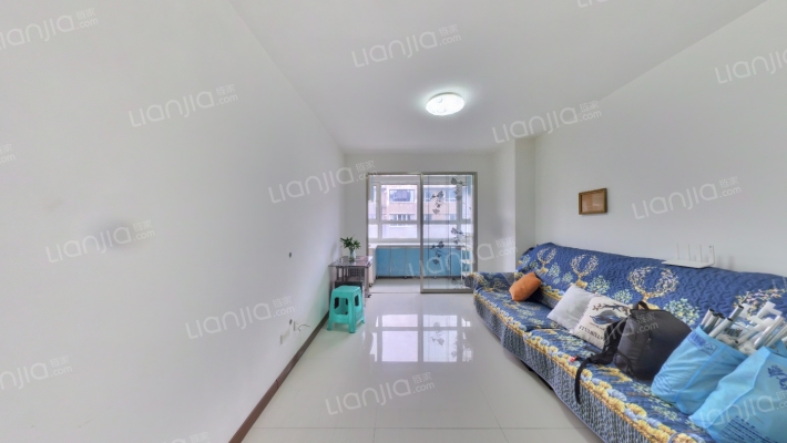 江岸龙苑小区二手房实景图