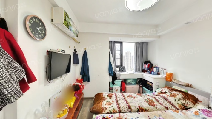 长虹南苑二手房实景图