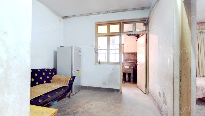 烟厂后街5号二手房实景图