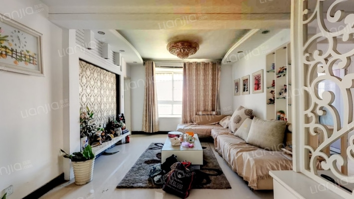 水岸名家二手房实景图