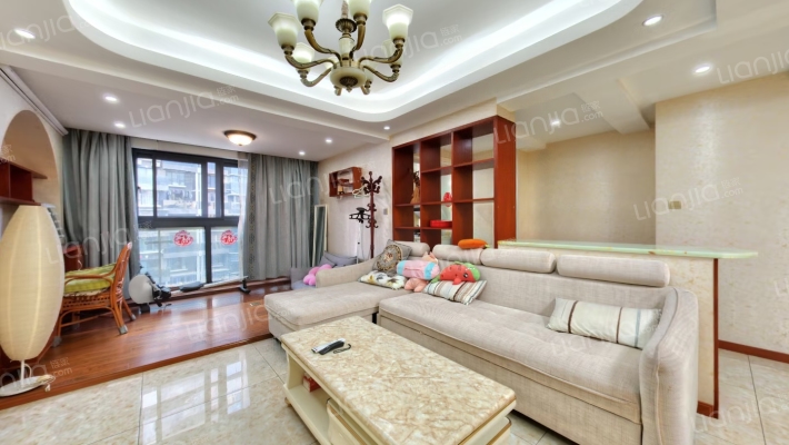 新中宇维萨二手房实景图