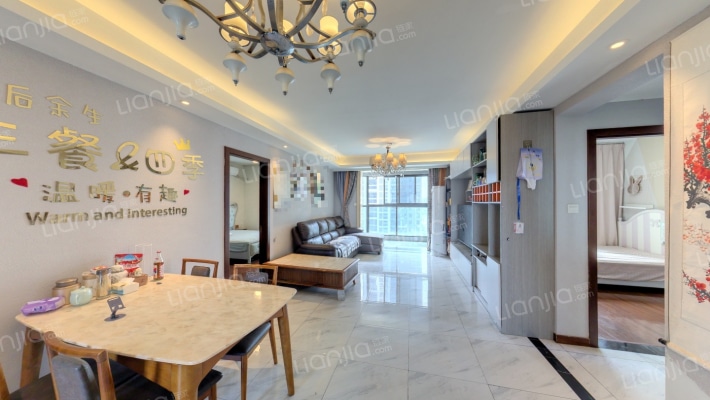 绿地海湾德海苑二手房实景图