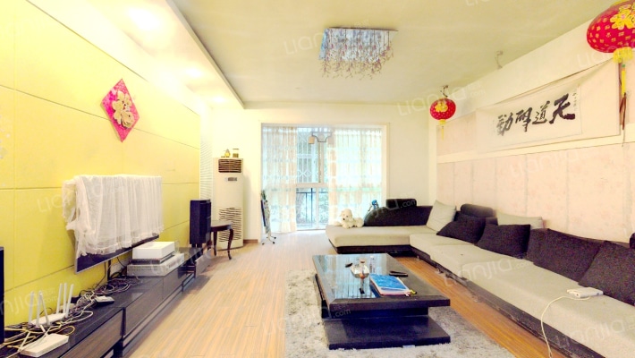 幸福风景二手房实景图