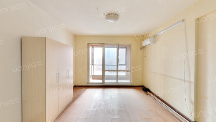 名流印象四五期二手房实景图