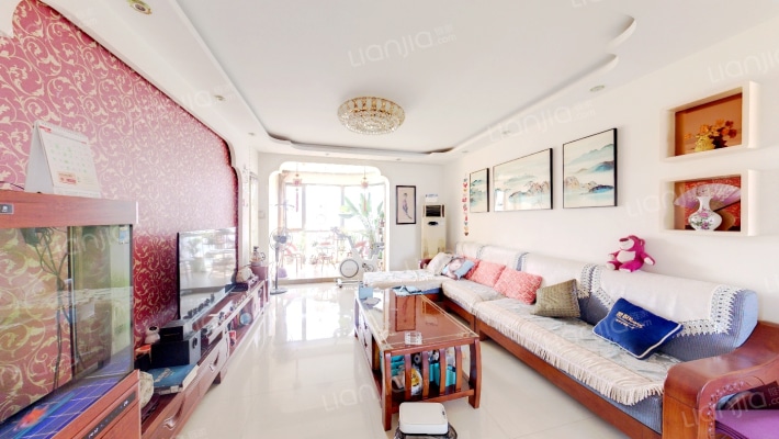 寿山棕榈泉二手房实景图